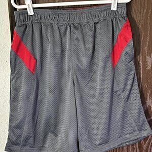 REEBOK Athletic Shorts Mens Large Gray Red Mesh Training Gym Shorts Rise 13